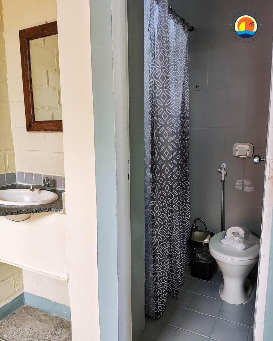 Standard Suite,1586925424:JPEG